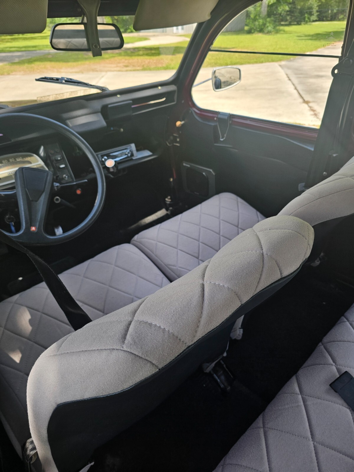Citroen-CV-1980-Convertible-11