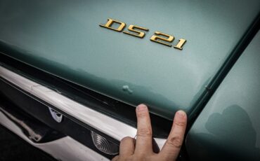 Citroen-DS-21-1972-Sedan-17