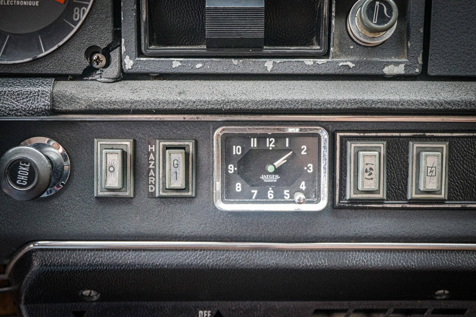 Citroen-DS-21-1972-Sedan-27