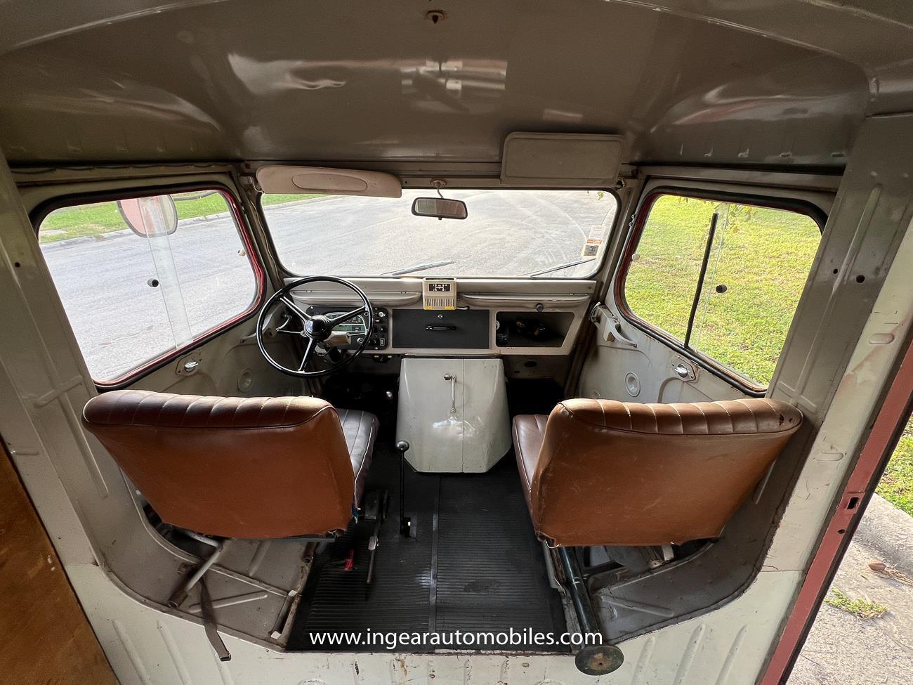 Citroen-HY-1977-van-38
