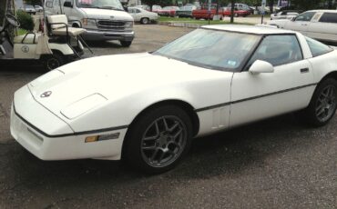 Corvette-Coupe-1990-T-TOP-Car