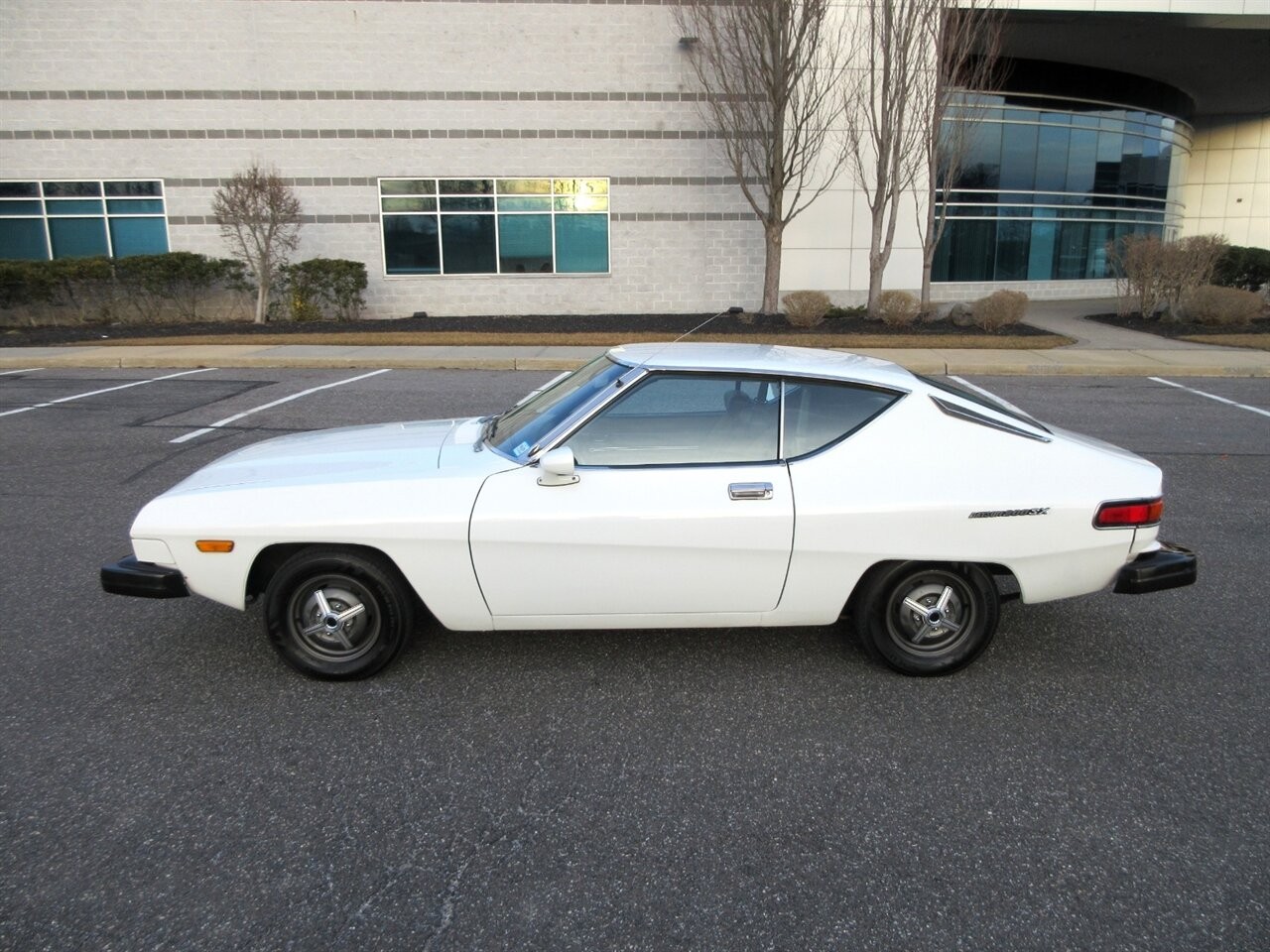 Datsun-200SX-1977-Coupe-12