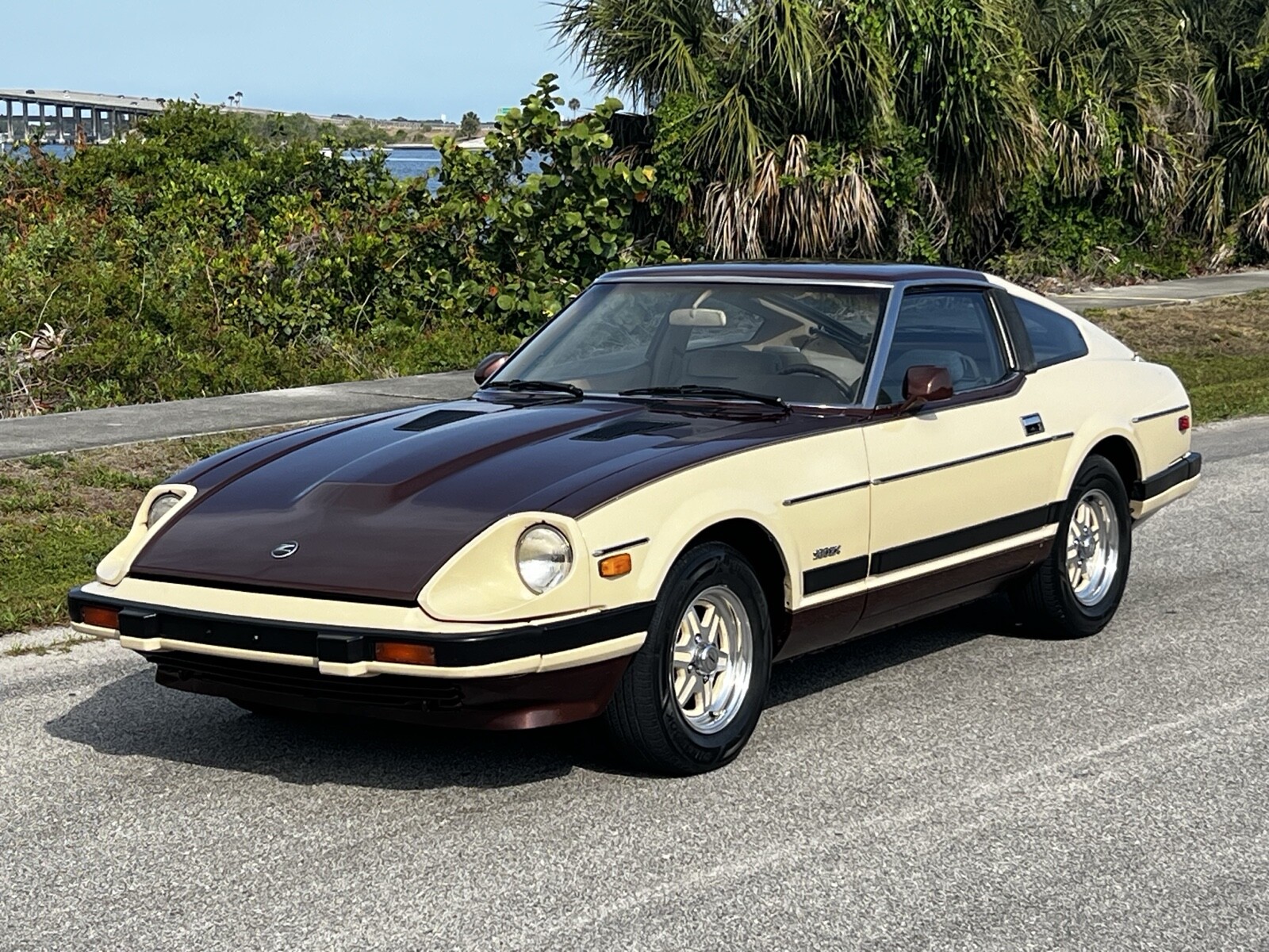 Datsun-280-ZX-1982-1