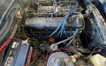 Datsun-280ZX-1983-12