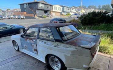 Datsun-510-1970-Coupe-3