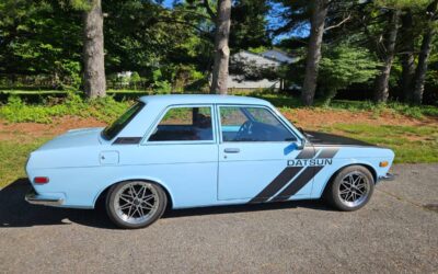 Datsun 510  1971 blue