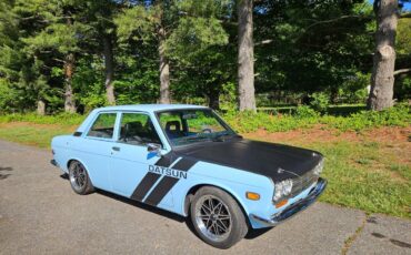 Datsun-510-1971-blue-2