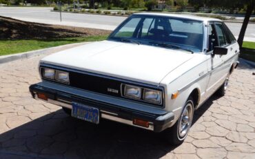 Datsun-510-1980-Hatchback-11