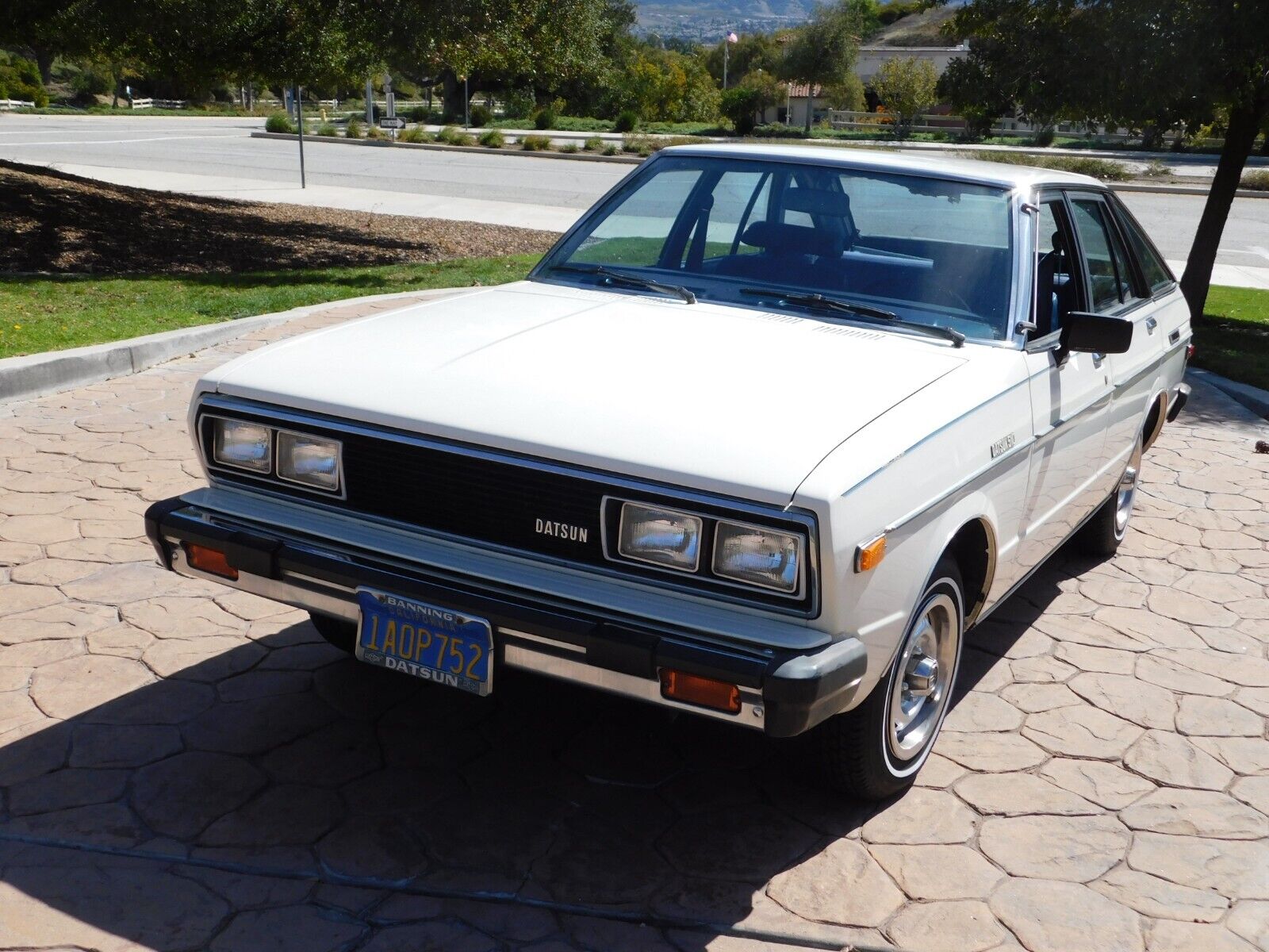 Datsun-510-1980-Hatchback-11