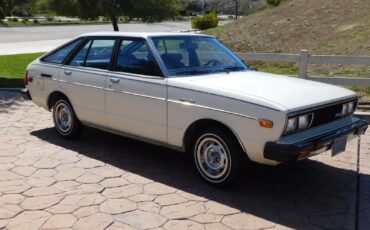 Datsun-510-1980-Hatchback-7