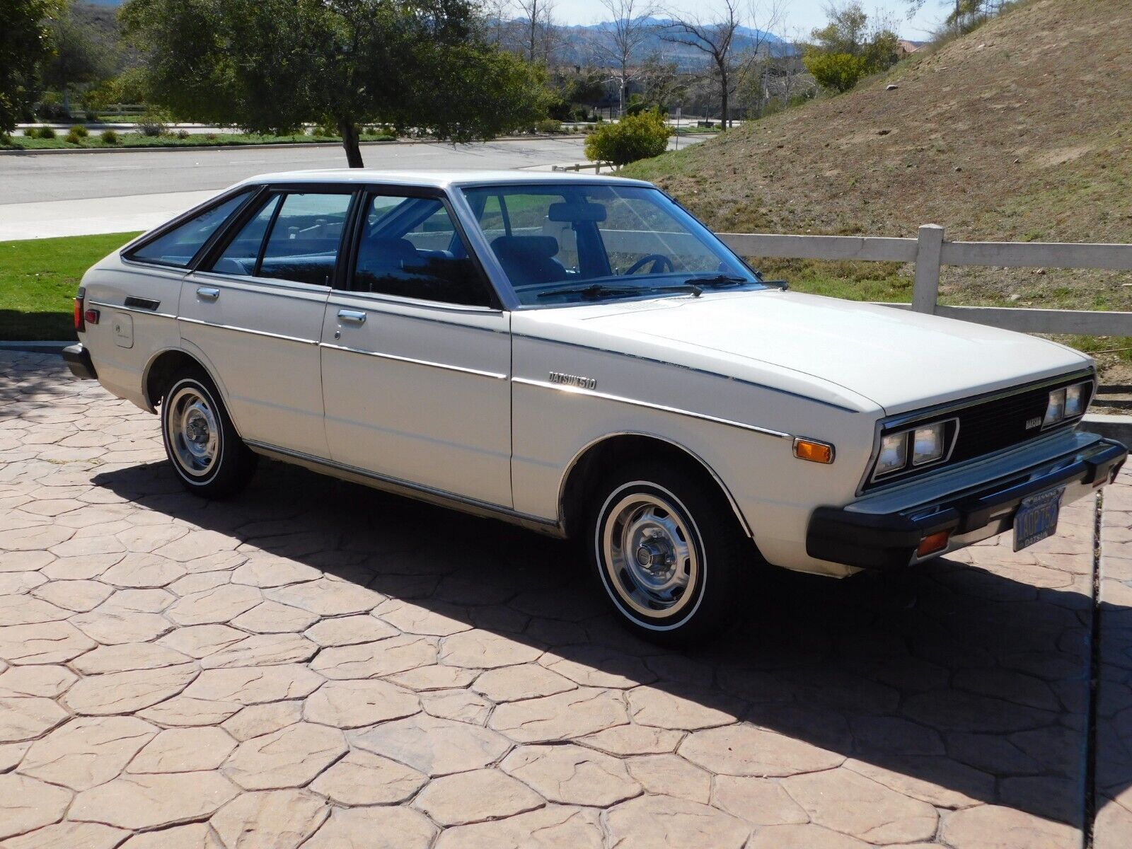 Datsun-510-1980-Hatchback-7
