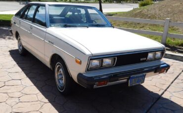 Datsun-510-1980-Hatchback-8
