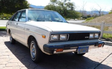 Datsun-510-1980-Hatchback-9