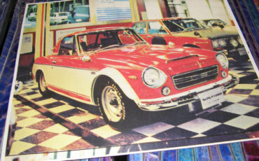 Datsun-Roadster-1969-Coupe-20