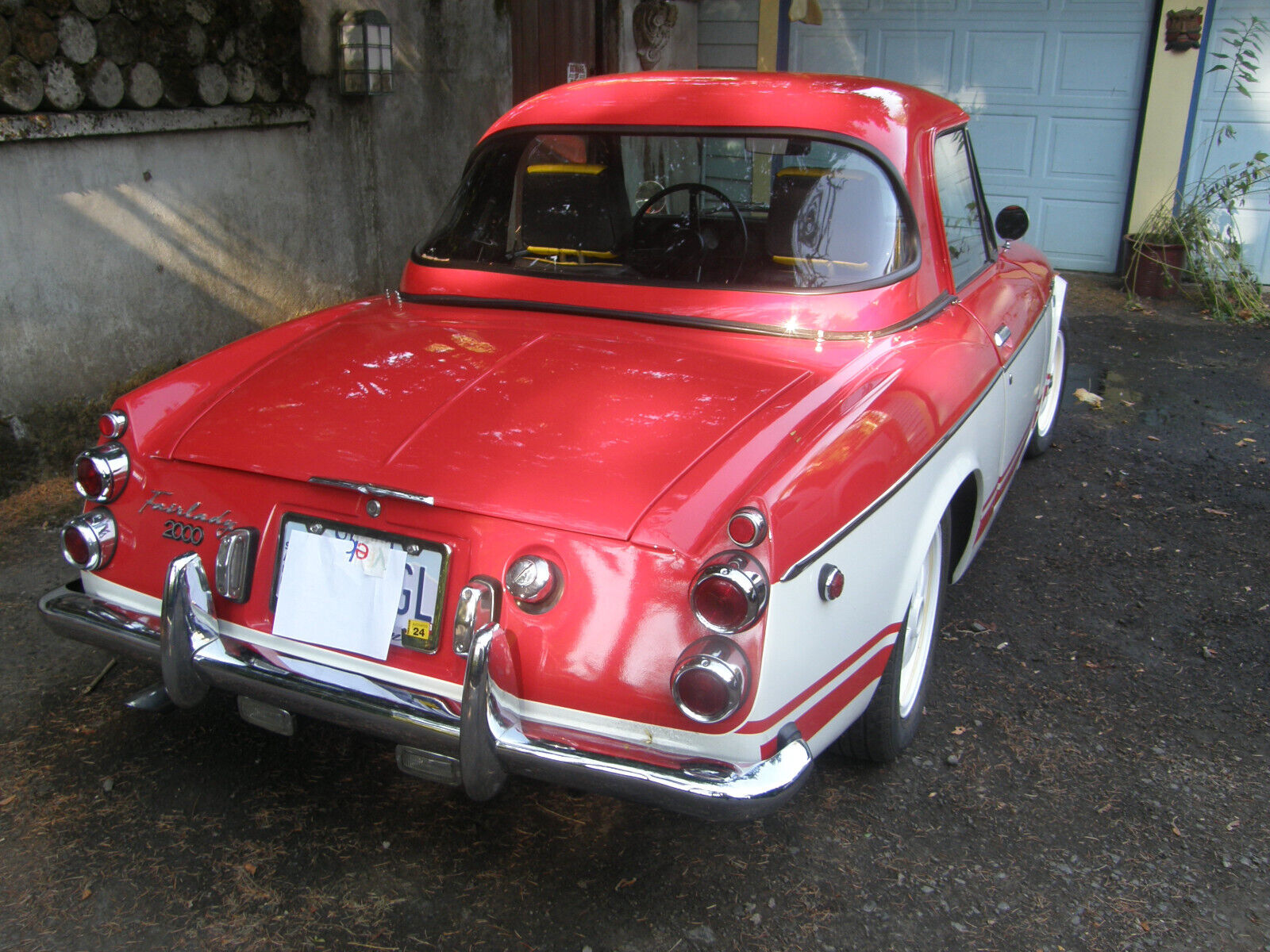 Datsun-Roadster-1969-Coupe-3