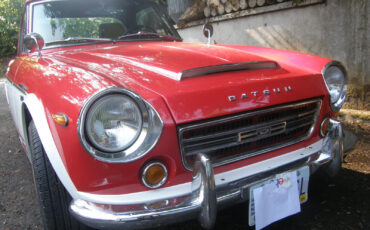 Datsun-Roadster-1969-Coupe-4