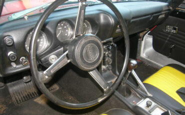 Datsun-Roadster-1969-Coupe-7