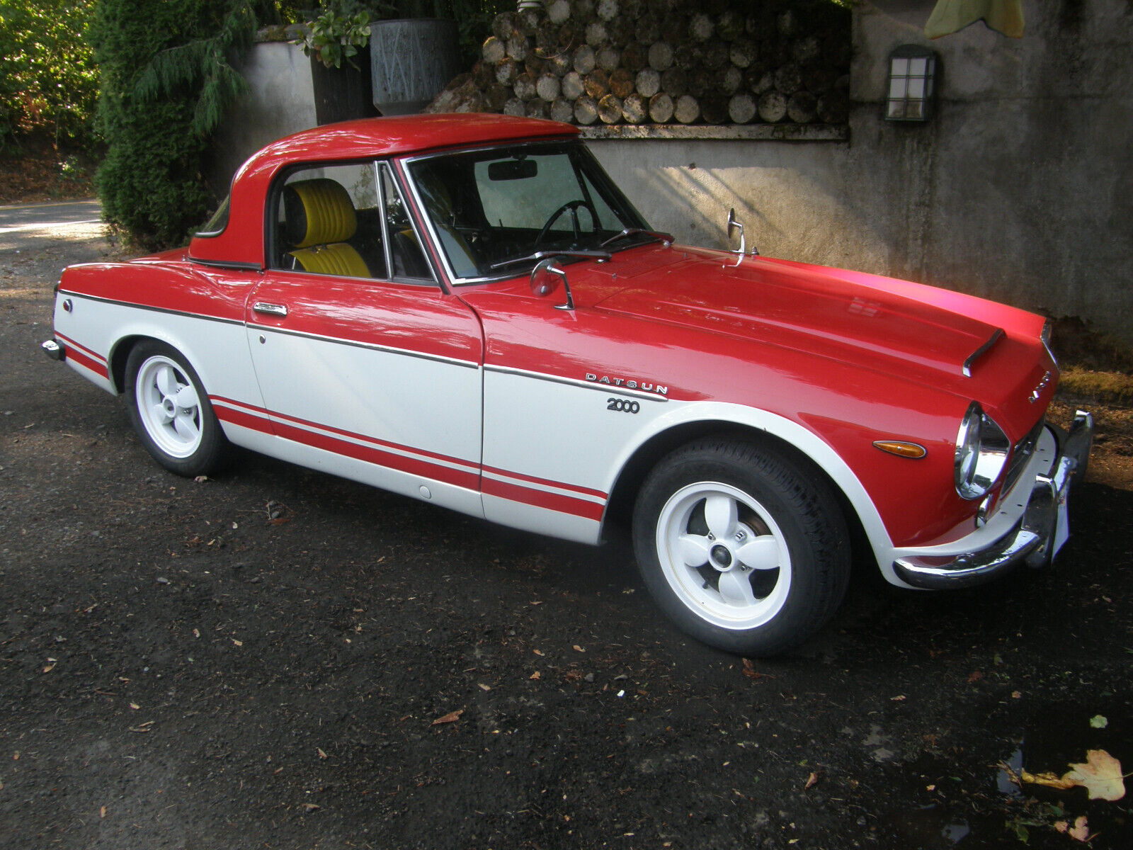 Datsun Roadster 1969 Coupe