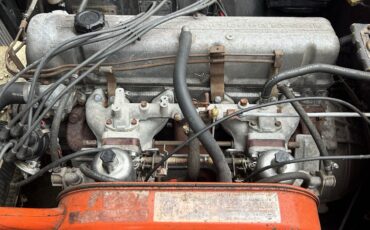 Datsun-Z-Series-1971-Coupe-10