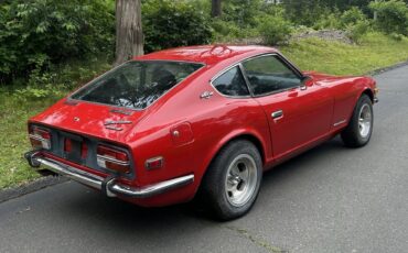 Datsun-Z-Series-1971-Coupe-16
