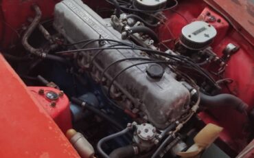Datsun-Z-Series-1972-Coupe-34