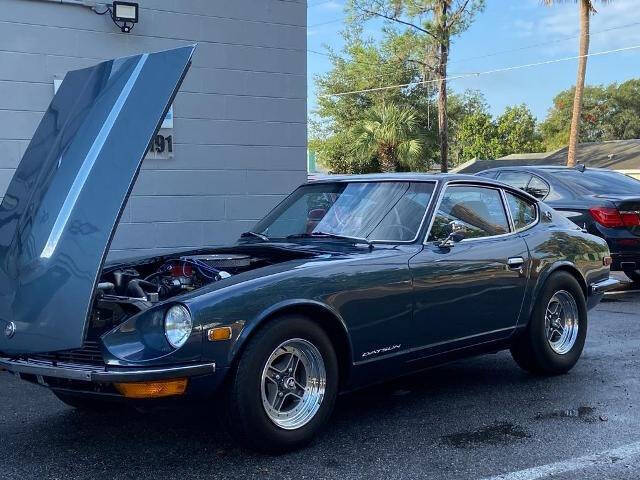 Datsun-Z-Series-1973-Coupe-10