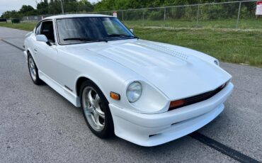 Datsun-Z-Series-1976-coupe-15