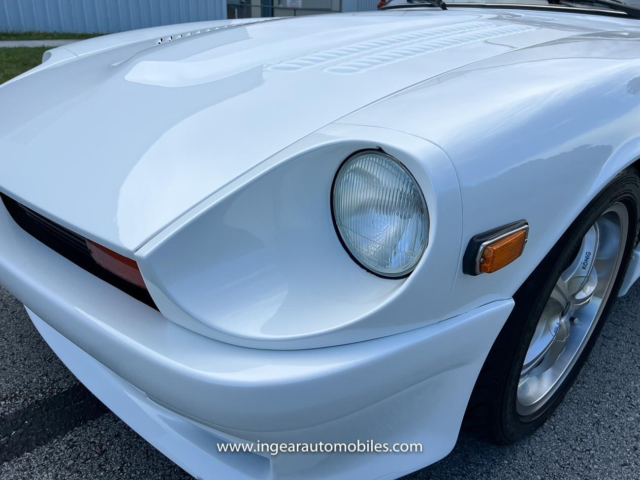 Datsun-Z-Series-1976-coupe-17