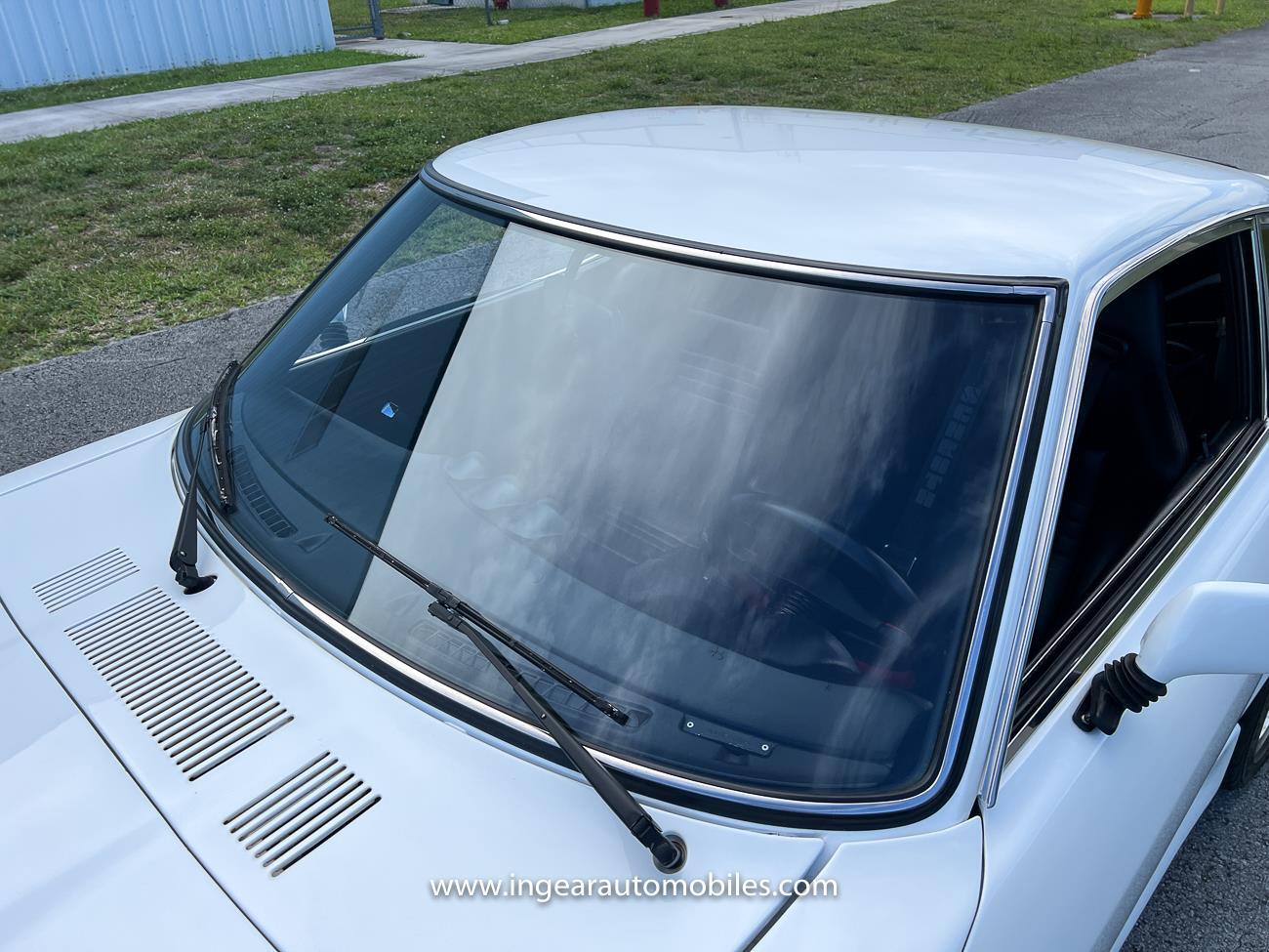 Datsun-Z-Series-1976-coupe-19