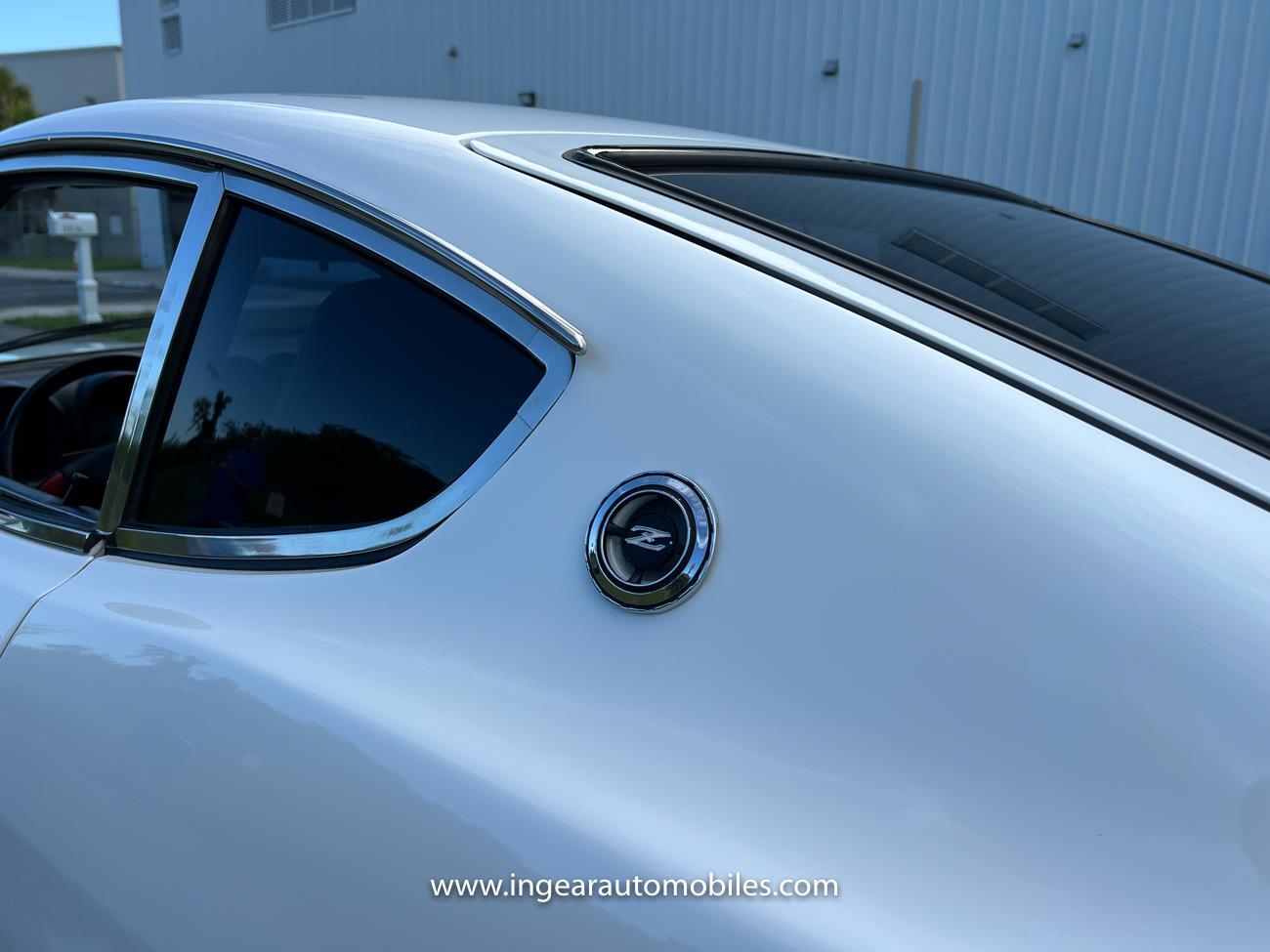 Datsun-Z-Series-1976-coupe-25