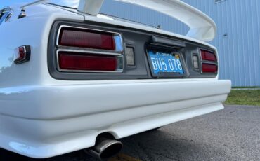 Datsun-Z-Series-1976-coupe-33