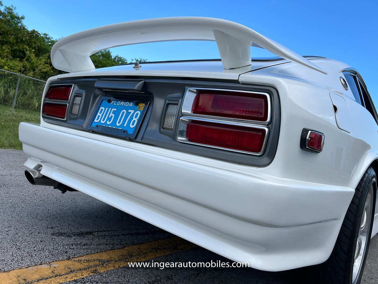 Datsun-Z-Series-1976-coupe-35