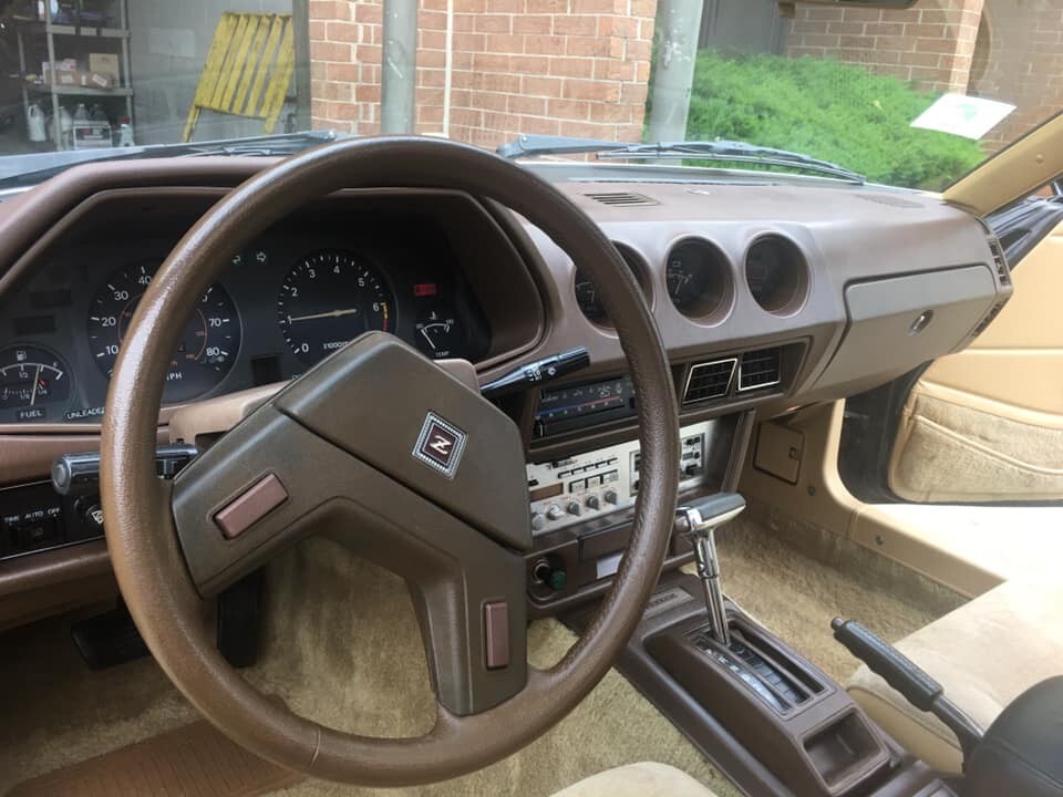 Datsun-Z-Series-1982-Hatchback-4