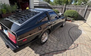 Datsun-Z-Series-1982-Hatchback-9