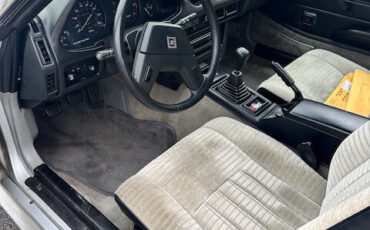 Datsun-Z-Series-1983-Hatchback-3