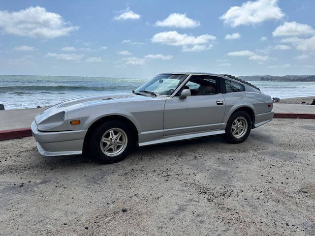 Datsun Z-Series 1983 Hatchback