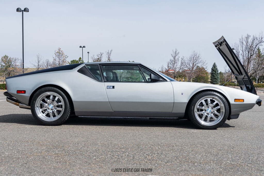 De-Tomaso-Pantera-1972-Coupe-17