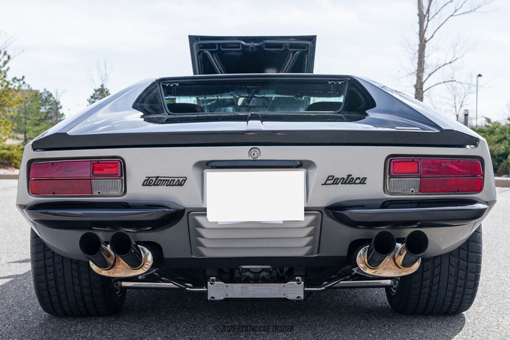 De-Tomaso-Pantera-1972-Coupe-19