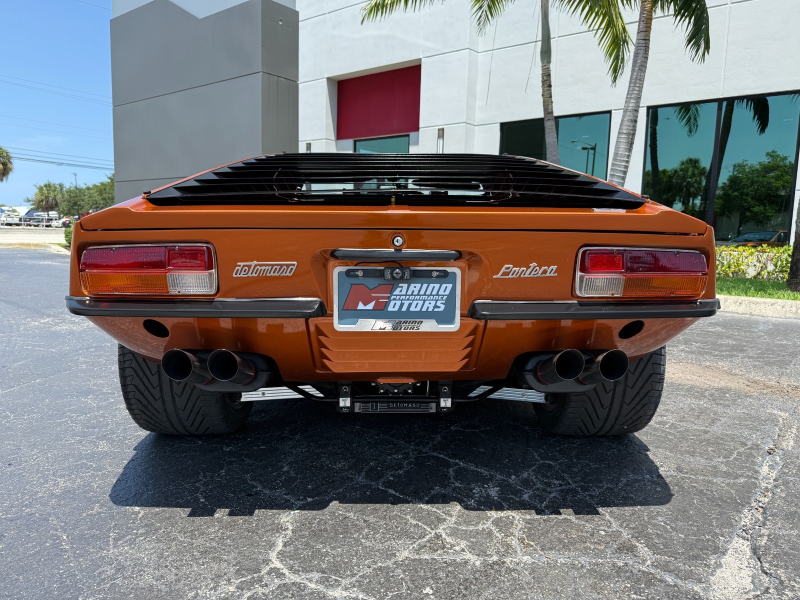 De-Tomaso-Pantera-1974-14