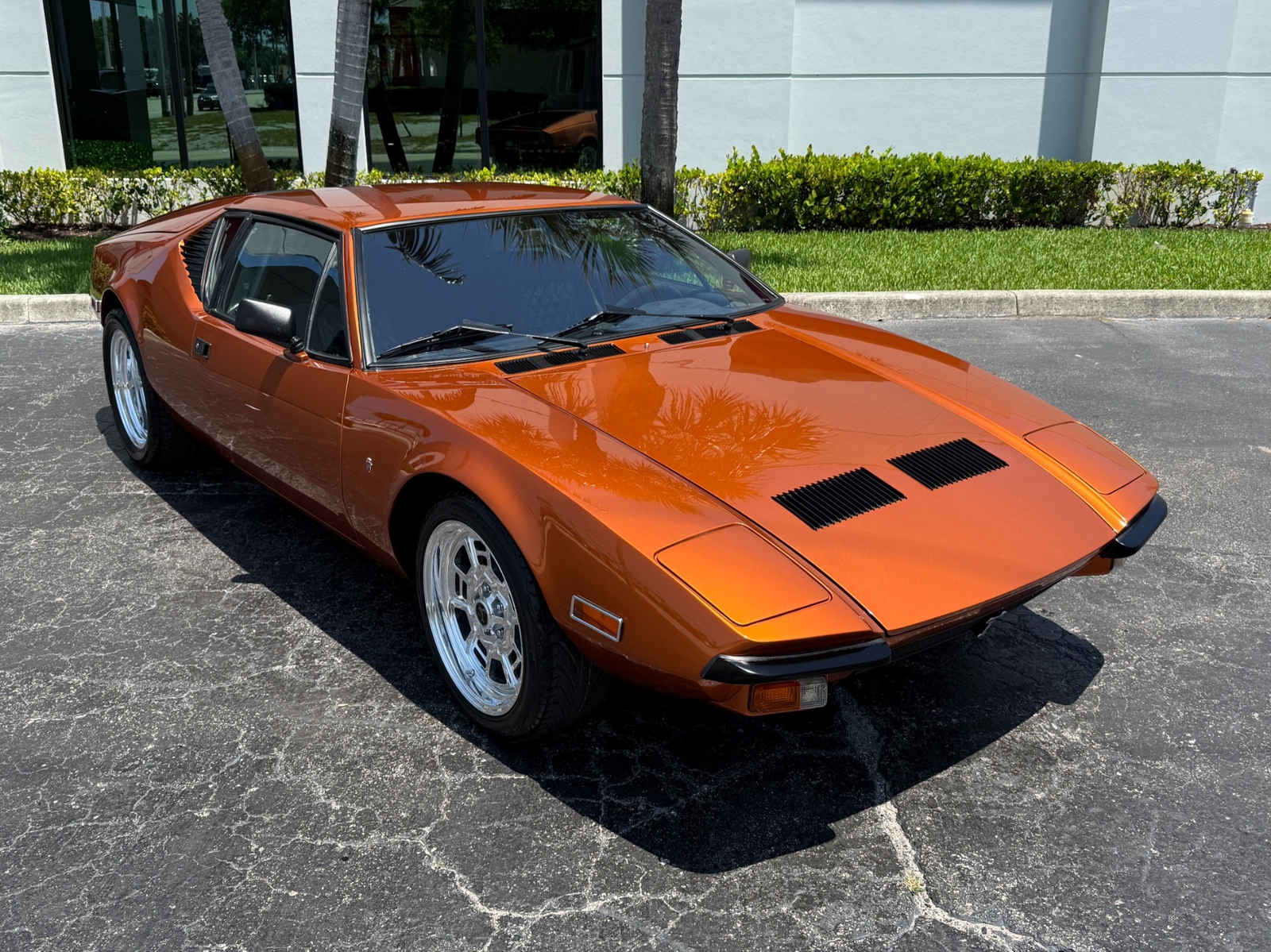 De-Tomaso-Pantera-1974-16