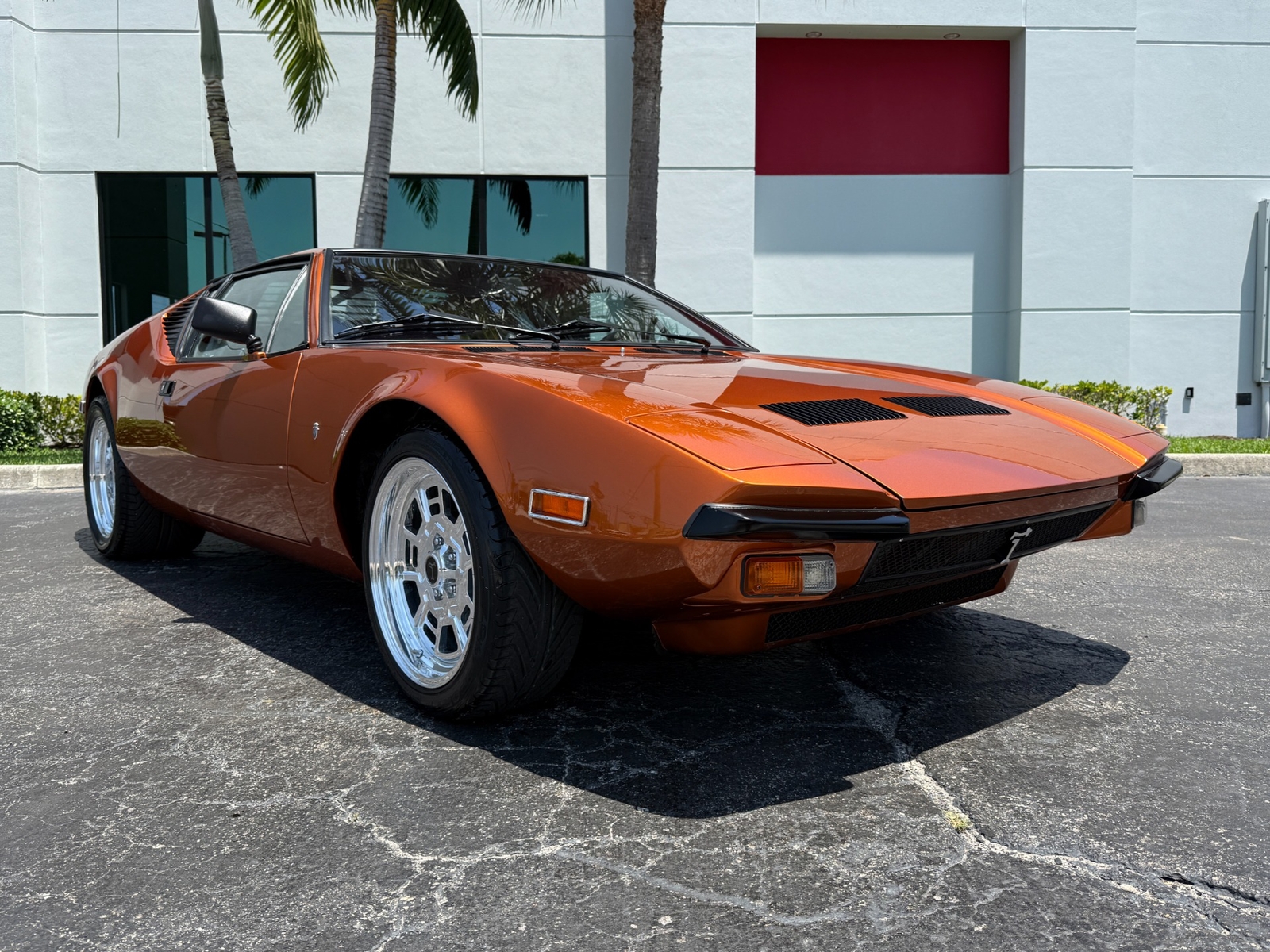 De-Tomaso-Pantera-1974-4