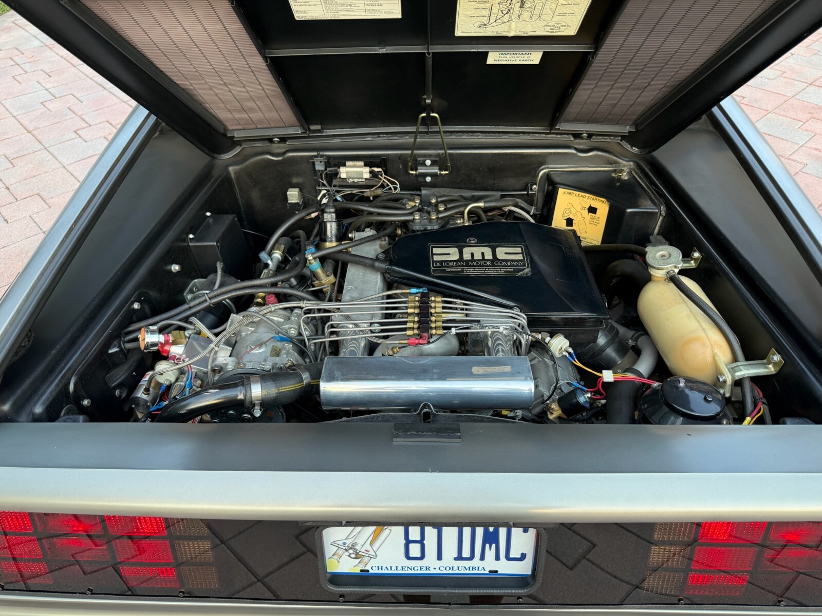 DeLorean-1981-15