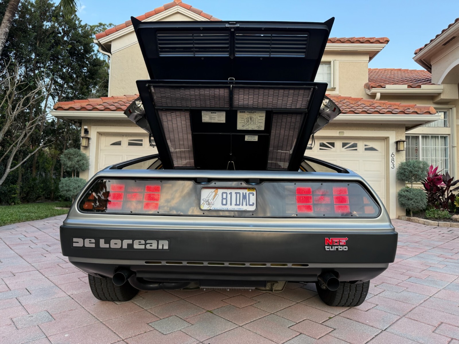 DeLorean-1981-18