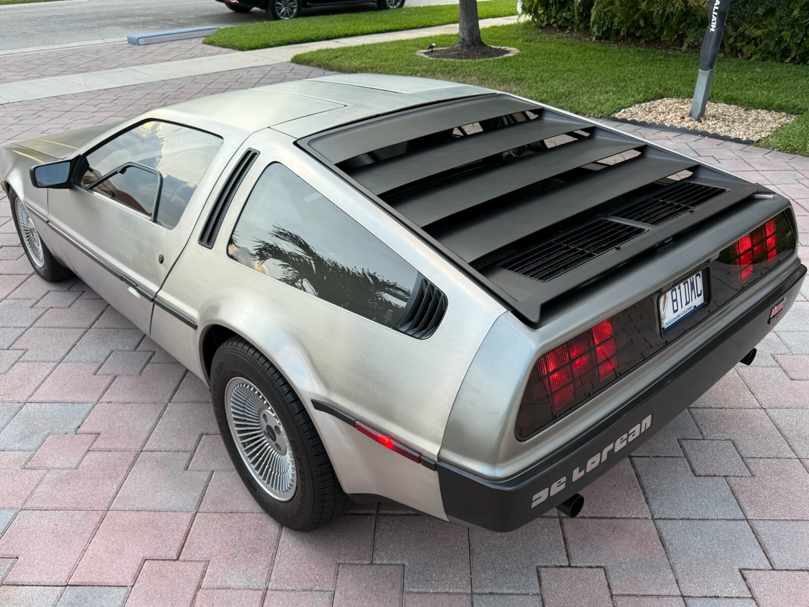 DeLorean-1981-31
