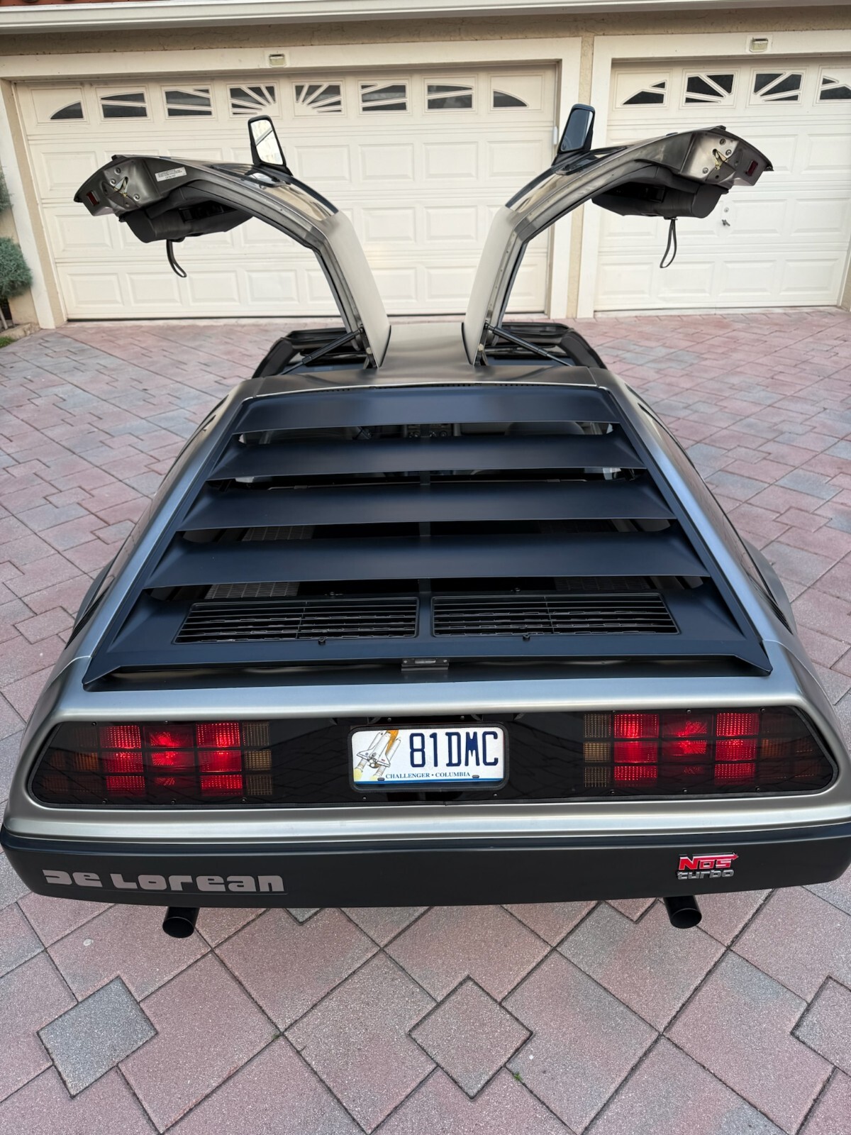 DeLorean-1981-8