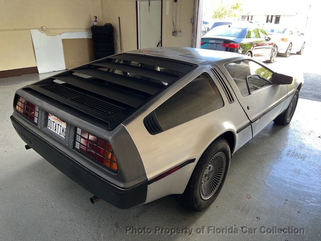 DeLorean-DMC12-1981-Coupe-3