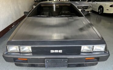 DeLorean-DMC12-1981-Coupe-5