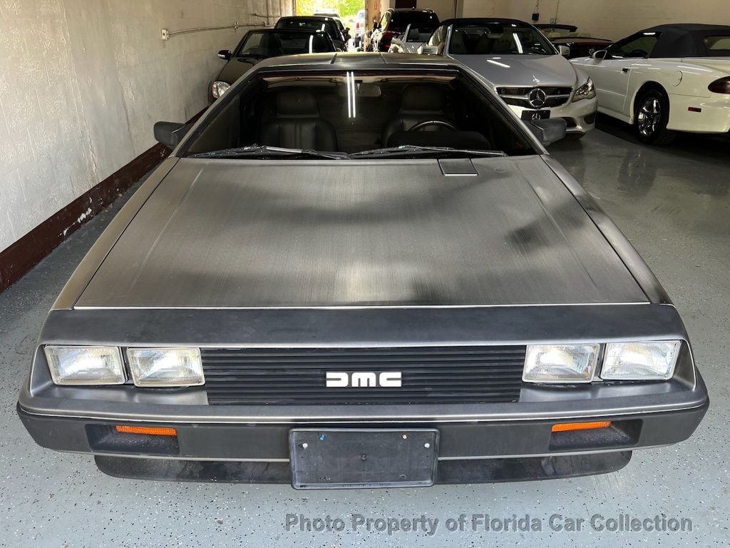DeLorean-DMC12-1981-Coupe-5