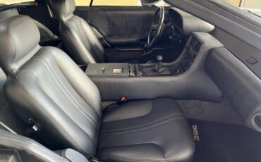 DeLorean-DMC12-1981-Coupe-9