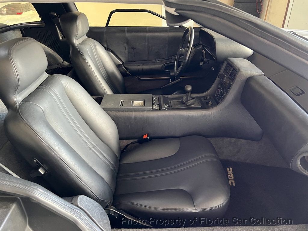 DeLorean-DMC12-1981-Coupe-9